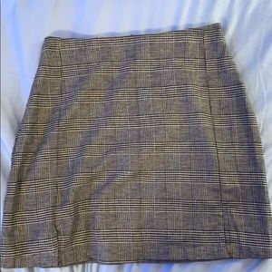 brandy melville plaid skirt